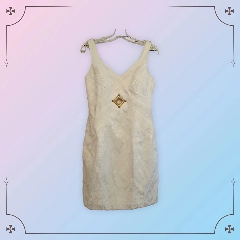 Vintage 90s Dress Sheath Linda Segal Cream Jaquard Matte Gold Keyhole Bust 4-6 - Picture 7 of 7